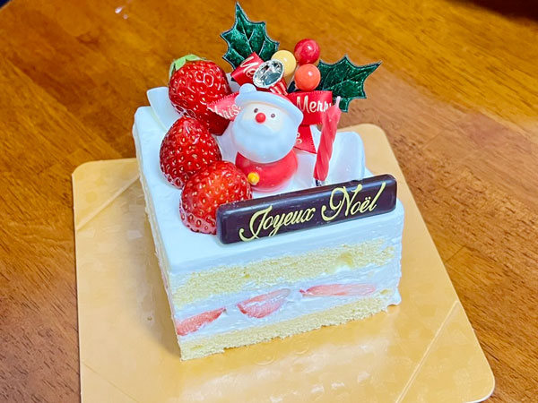2025クリスマスノエルフレーズ_カットケーキ
