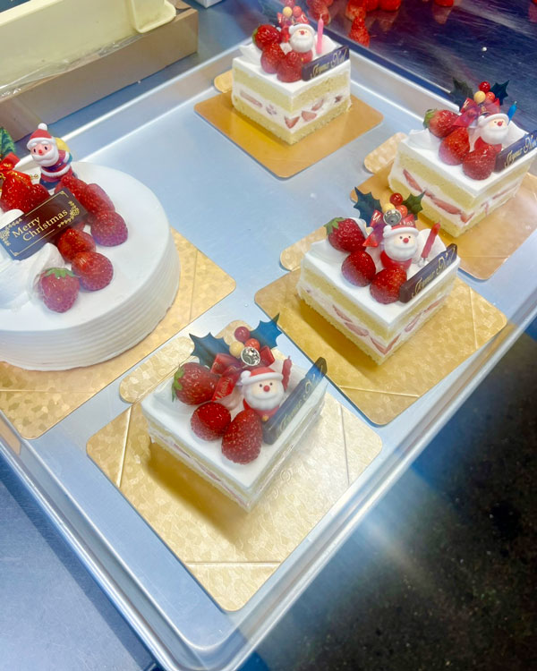 2025クリスマスノエルフレーズ_カットケーキ