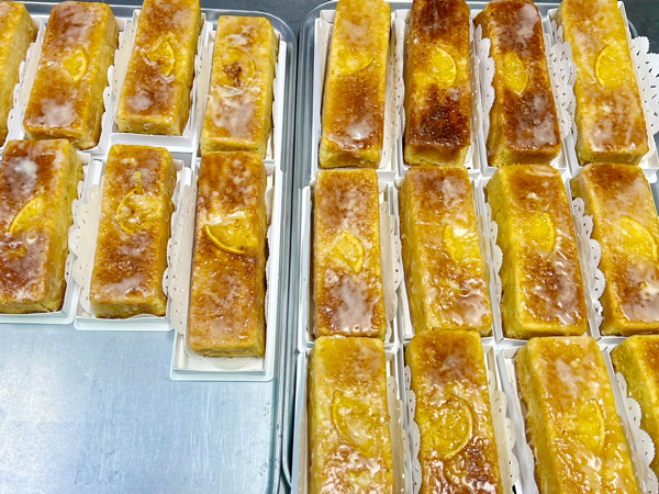 松崎みかんケーキ