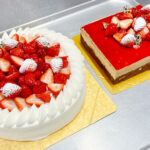 特注ケーキ『ショコラフランボワーズ&生クリームデコレーション大盛りイチゴ』