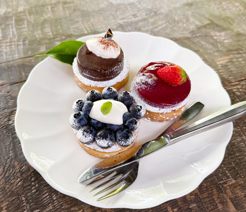 この時期にオススメの当店フランボワーズ自家製のタルト